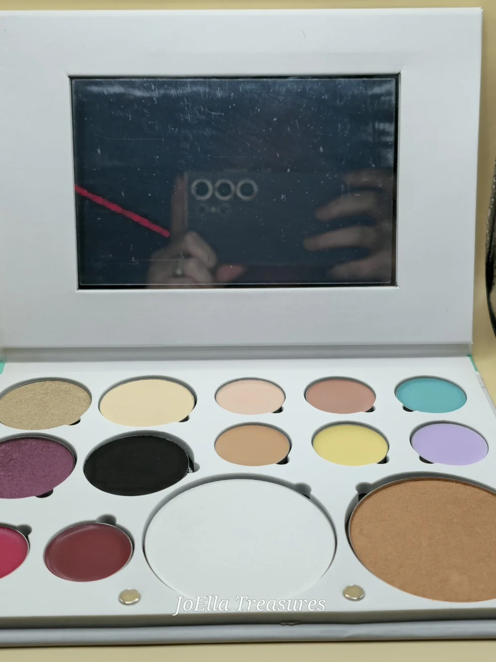 Ofra Pro FACE Palette